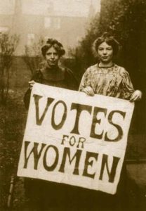 Conmemoración del centenario del voto femenino en Reino Unido